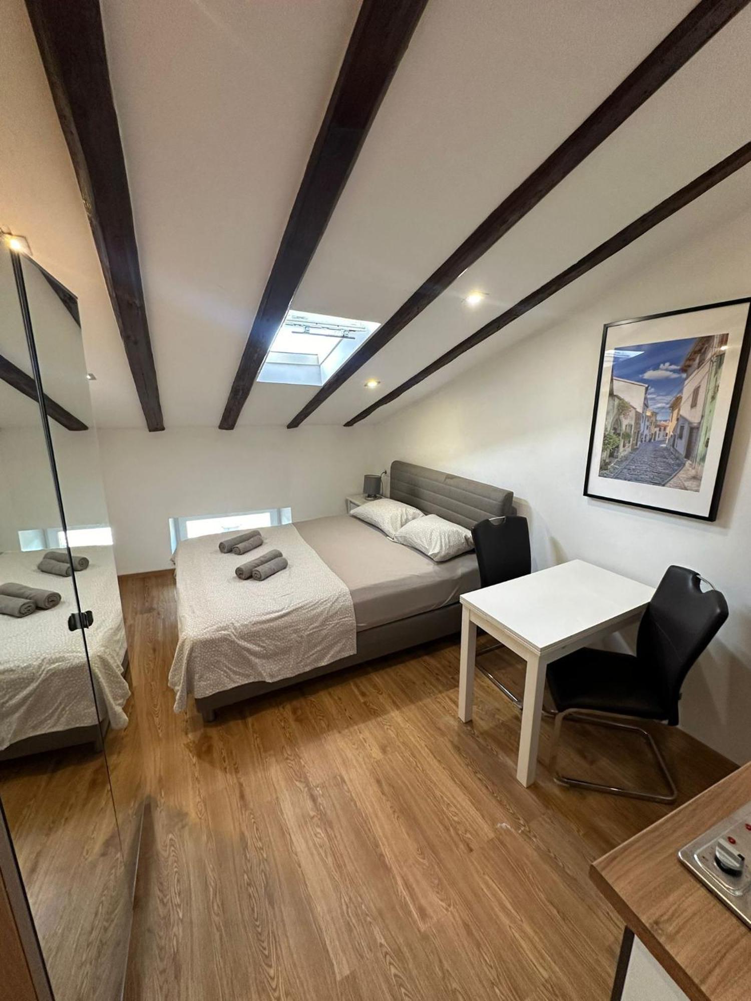 Apartment In The Heart Of Пула Екстер'єр фото